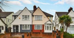 3 Bed semi-detached house for sale