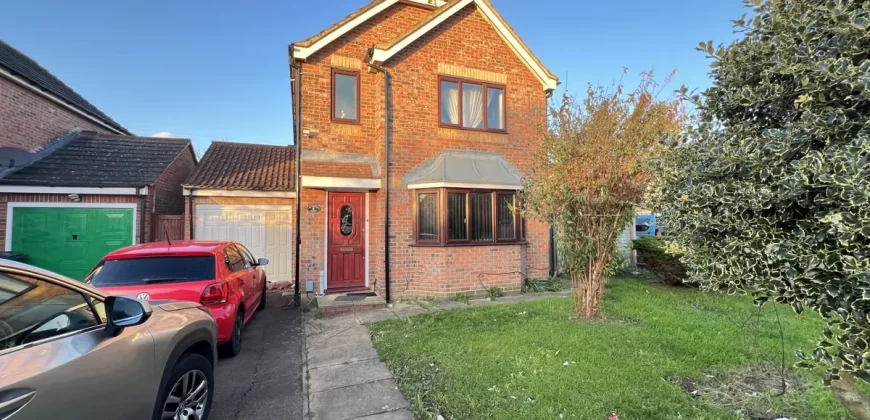 3 bed detached house to rent